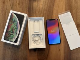 iPhone XS Max, 256GB, Spacegrau, mit Ladekabel und OVP