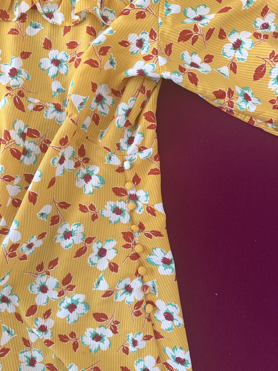Kleider: Robe fleurie ASOSA – Neu und originalverpackt aus Le Locle von tchanatakoua 9