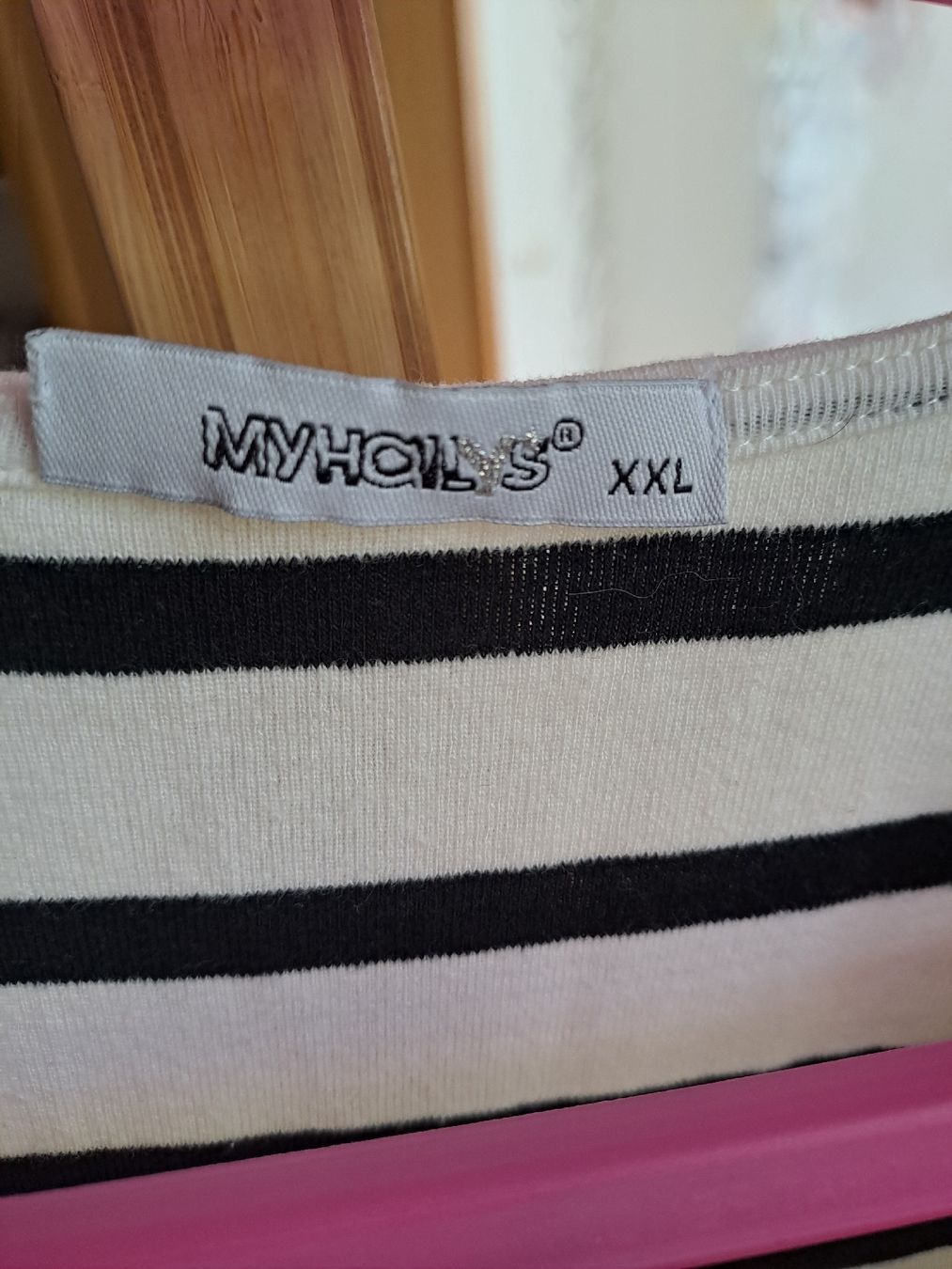 Kleider: Kleid Grösse XXL gebraucht ca eine gr 42 – Neu (gemäss Beschreibung) aus Rickenbach LU von bishiida 1