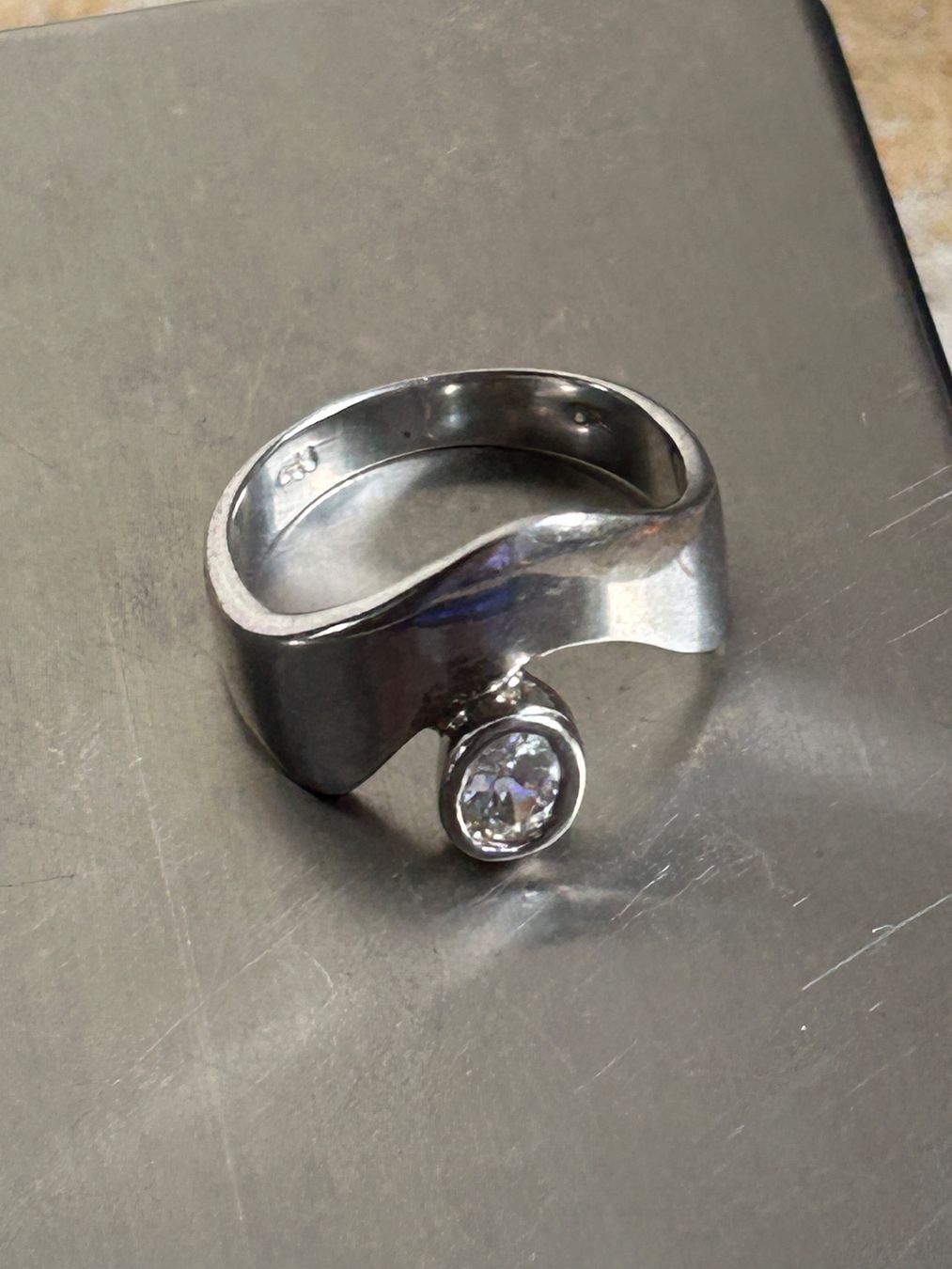 Anelli: Silberring WELLE WEISS (Grösse 57) – Usato da Laufen venduto da belleskulptur 8