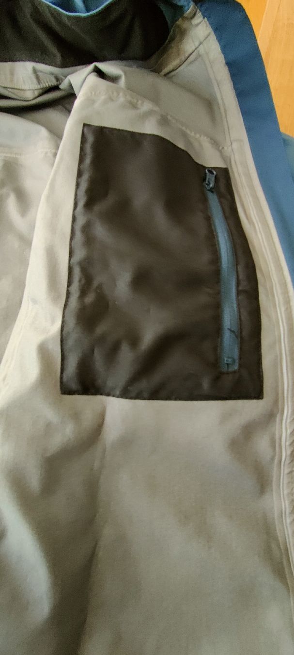 RevolutionRace Vestes: Regenjacke – Neuf (Voir description) à Madiswil par Rosmi78 4