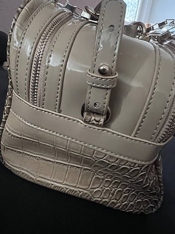 Borse da donna: Versace Jeans Tasche  – Usato da Matten b. Interl venduto da pulcedaqua 4