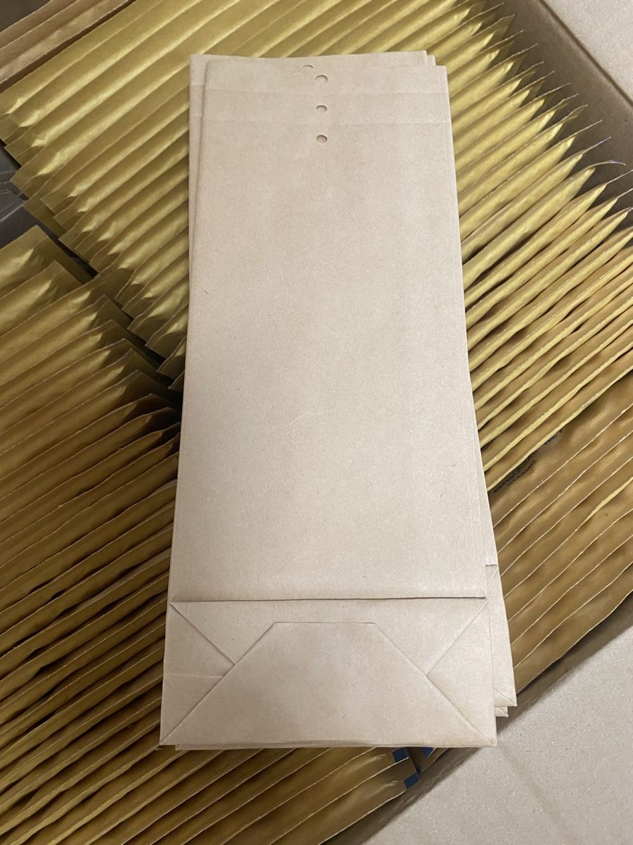 Buste & buste per spedizione: Briefe gepolstert NEU 35x25cm – Nuovo (secondo la descrizione) da Seewen SZ venduto da shaky01 4