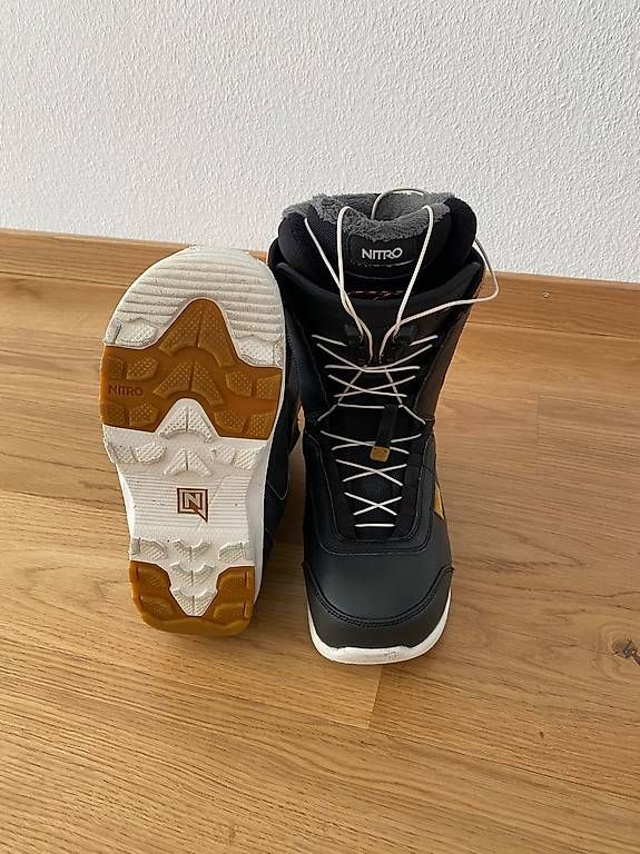 Snowboard Nitro Scarpe da donna: Snowboard Schuh Nitro – Usato da Andermatt venduto da and_tdn2 1