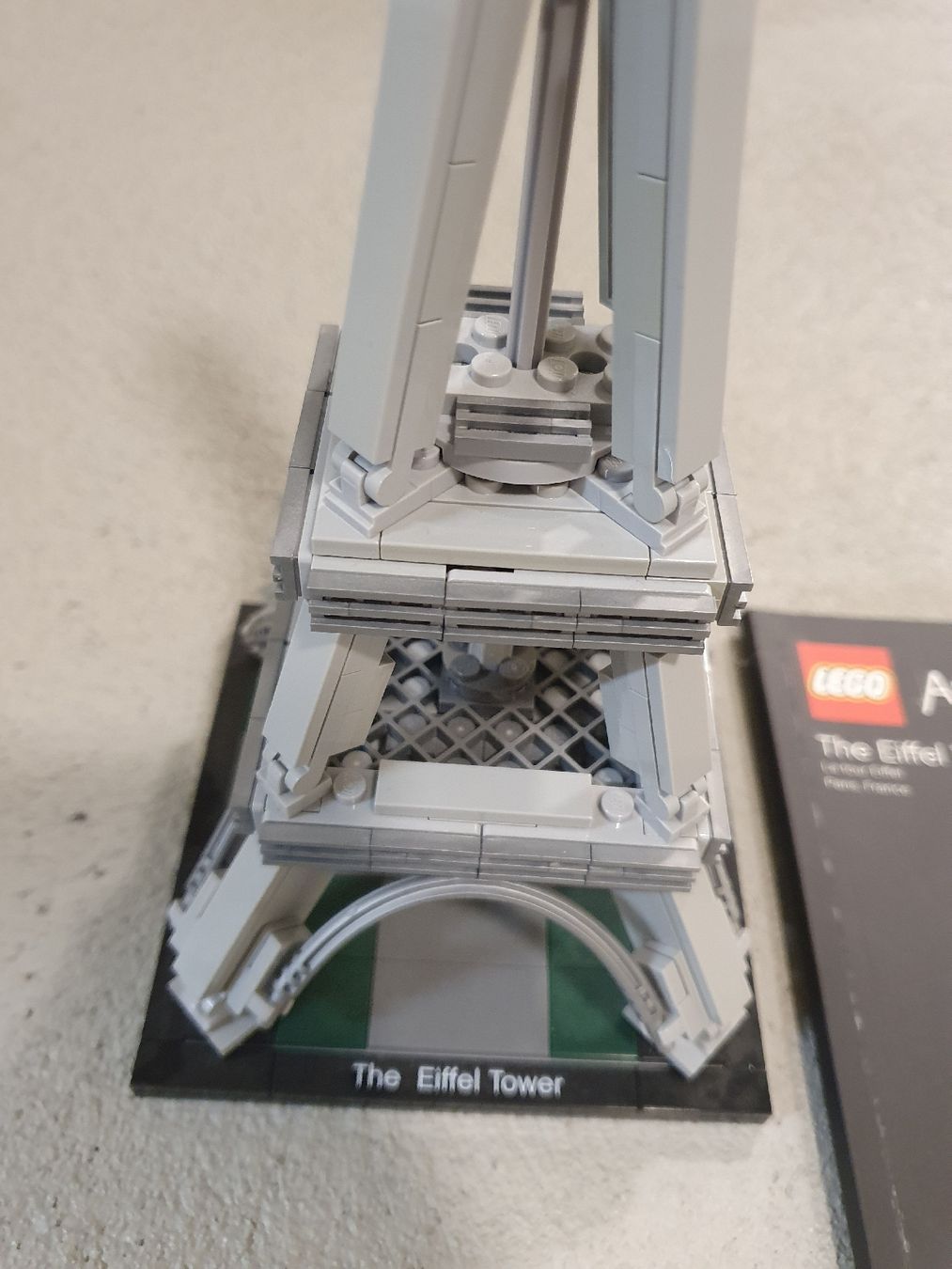 Lego Kit di costruzioni: Lego Architecture 'The Eiffel Tower' – Nuovo (secondo la descrizione) da Wettingen venduto da __Dom__ 2