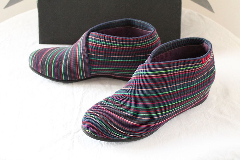 Chaussures femmes: Neuwertige , Unite Nude Damenschuhe Gr. 40 – D'occasion à La Chaux-de-Fonds par madame-tus-sauds 2