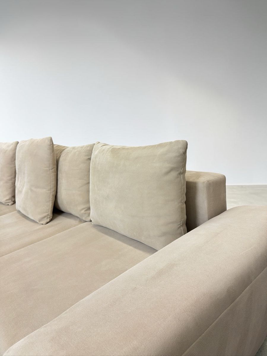Sofas: Beiges Ecksofa mit Bettfunktion und Stauraum – D'occasion à Fehraltorf par Sofalab.swiss 4