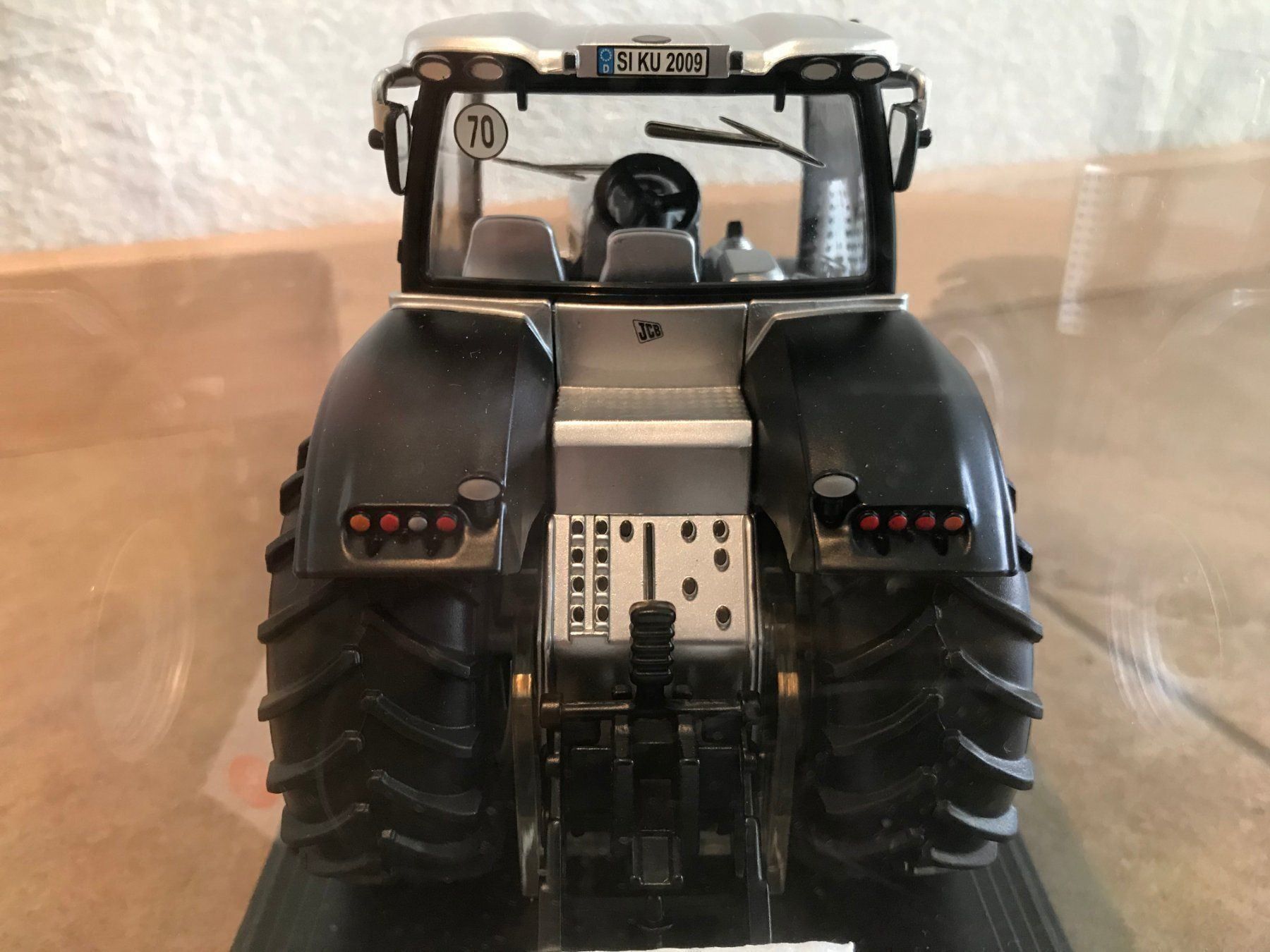 Jcb Trattori: SIKU JCB 8250 – Nuovo e nell'imballaggio originale da Kreuzlingen venduto da Stefan1150 3