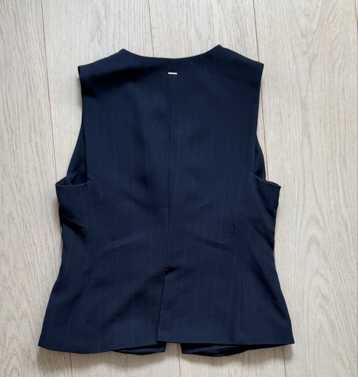Hugo Boss Gilet & Giacche senza maniche: Hugo Boss Weste XS – Usato da Brig venduto da Zuckerfee13 1