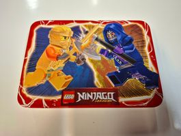 Lego Ninjago Minifiguren Arin vs. Bösewicht
