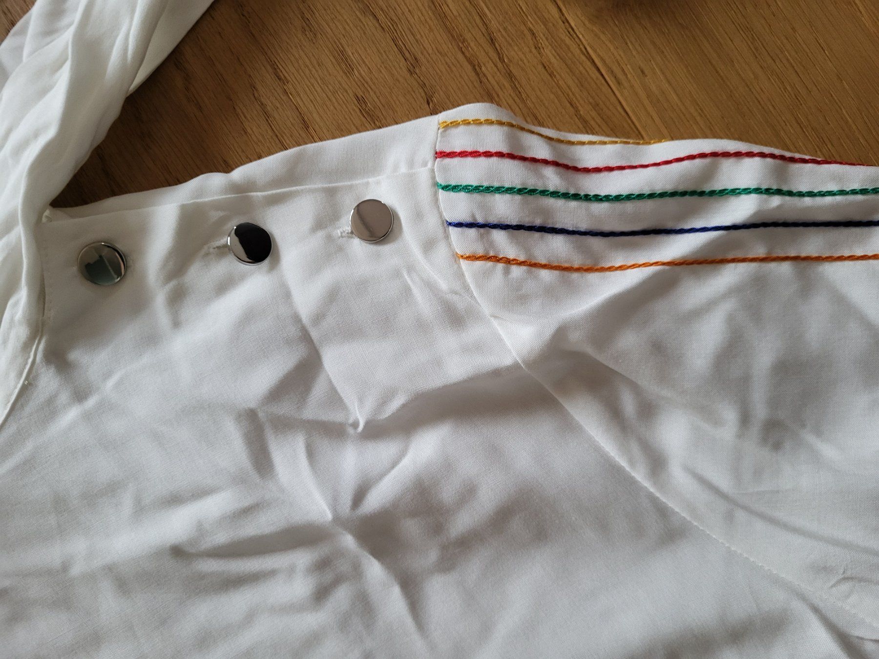 Benetton Camicette: Wunderschöne, lässige Bluse von "Benetton" Gr S NEU – Nuovo e nell'imballaggio originale da Richterswil venduto da Rem2011 1