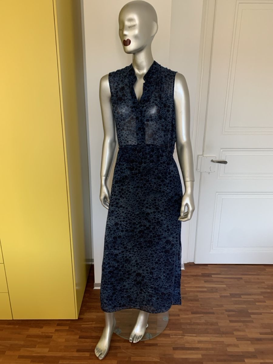 Akris Vestiti: AKRIS: Herrlich leichtes, langes Kleid, blau gemustert, 38 – Nuovo (secondo la descrizione) da Luzern venduto da paulablue 5