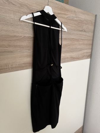 Kleid schwarz Ärmellos Grösse S-M guter Zustand