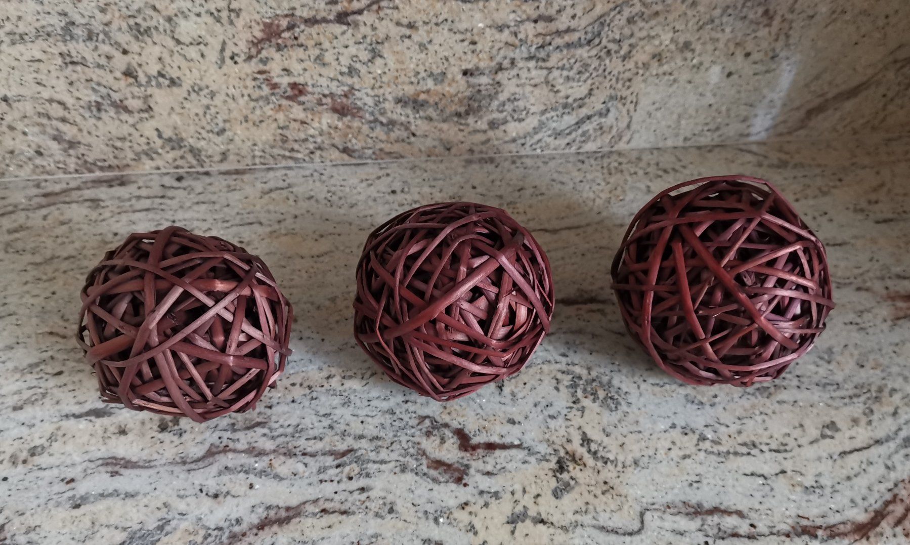 Tutte le decorazioni: 3 Deko Kugeln – Usato da Dornach venduto da Hei50 4