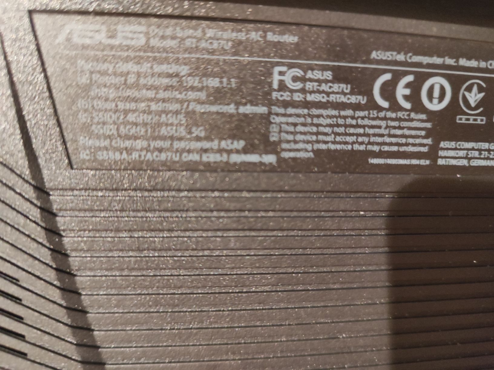 Asus Modems & Router: Asus RT-AC87U Dual-Band Wireless Router – Gebraucht aus Mülligen von vagos85 1