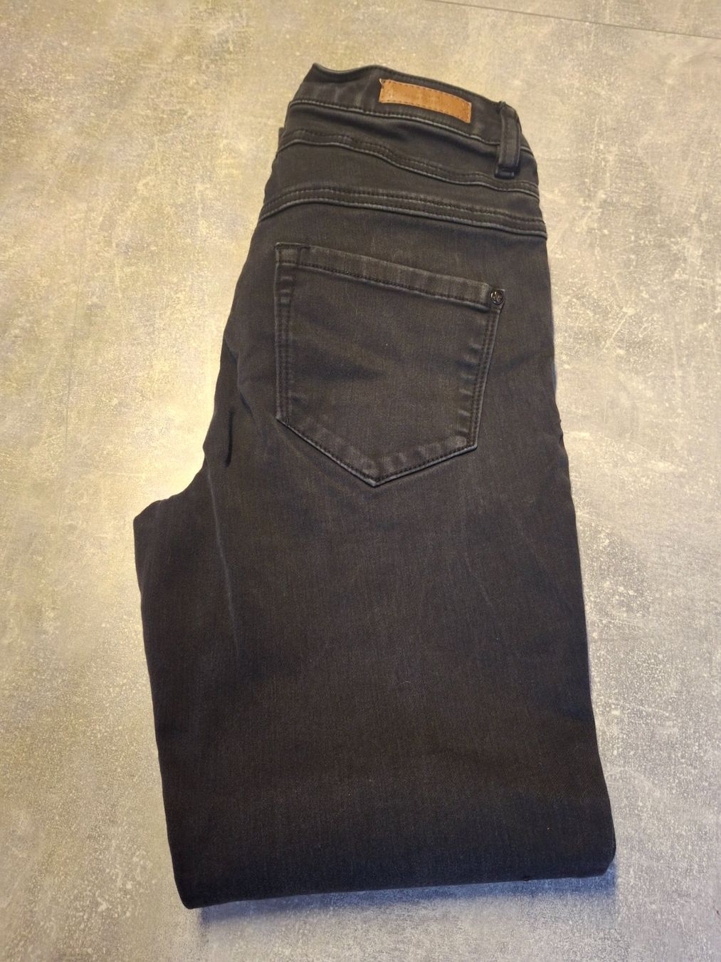 Jeans: Pantalon jeans noir taille 36 marque Zebra – Gebraucht aus Villiers von san_jn5w 7