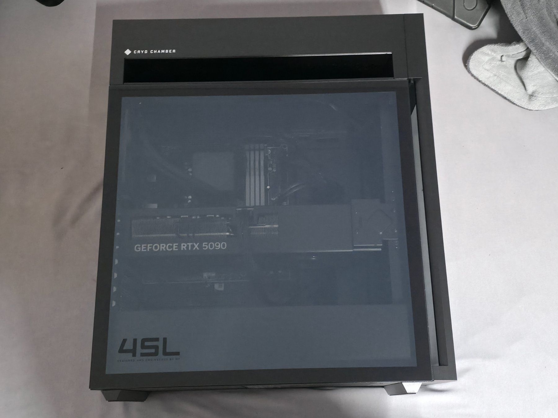 Hewlett Packard PC: High End Gaming-PC mit RTX 5090 & Intel Core Ultra 9 285K... – Nuovo (secondo la descrizione) da St. Gallen venduto da Verlier_nie_Hoffnung 2