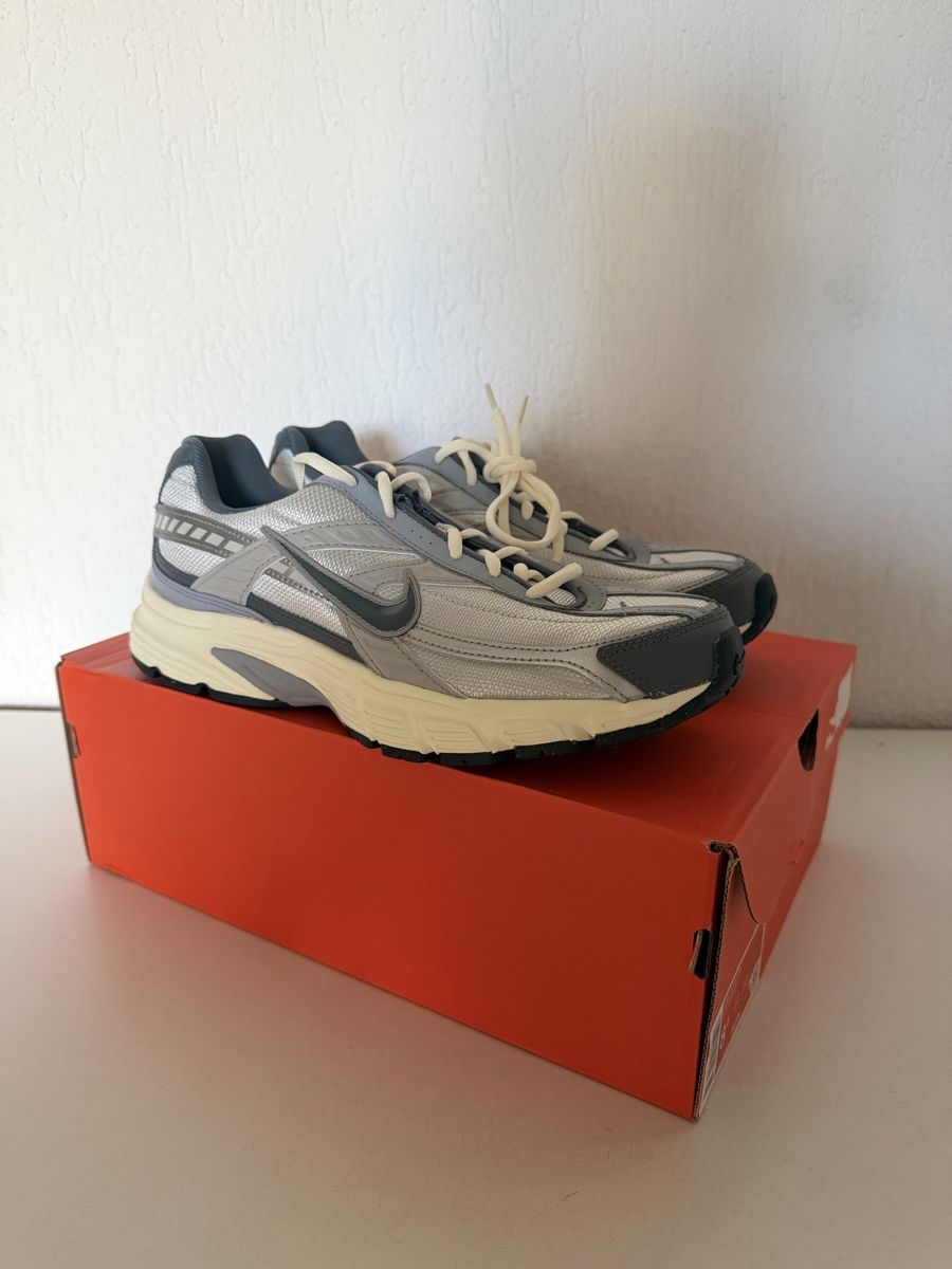 Nike Scarpe da uomo: Nike Initiator Light Bone – Nuovo e nell'imballaggio originale da Dübendorf venduto da Sneaker_Seller 3