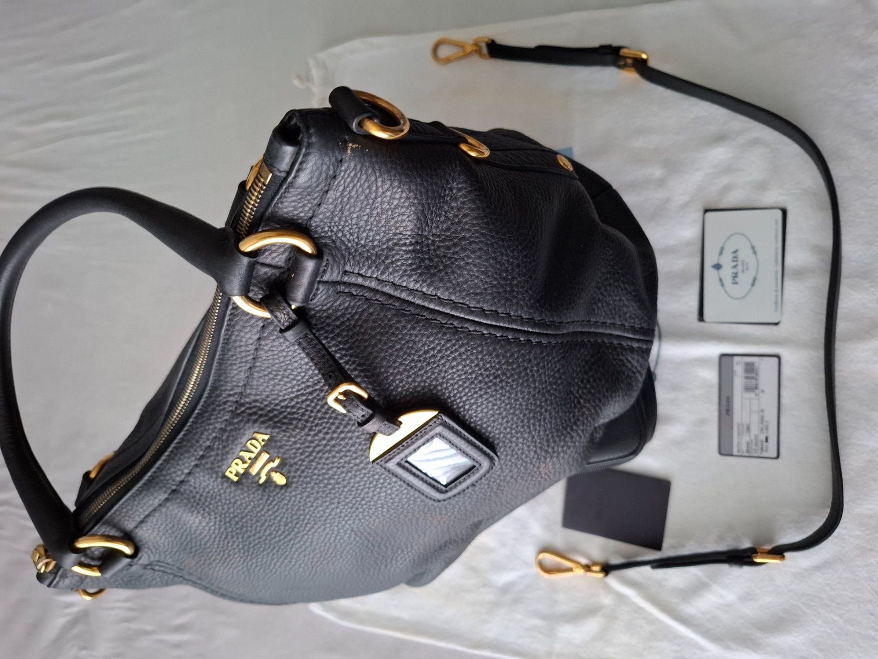 Prada Taschen für Damen: Neuwertige Prada Handtasche – Neu (gemäss Beschreibung) aus Weggis von Jhmathis 4