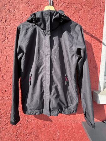 Allsport Regenjacke, neuwertig, Grösse M, Top Zustand!