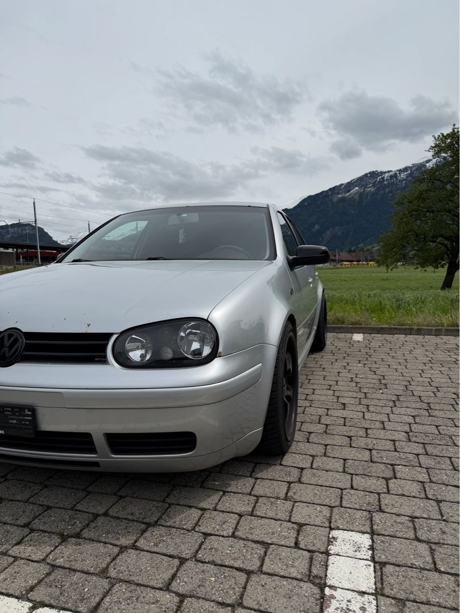 VW Automobili: VW Golf 4 1.9 TDI PD Highline – Usato da Seewen SZ venduto da sandroriolfi 5