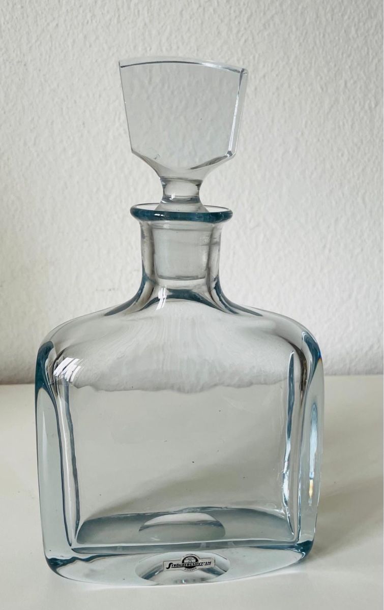 Caraffe: Glas-Karaffe Strömbergshyttan Eisblau | Vintage Schweden – Usato da Zürich venduto da Calaminta 7