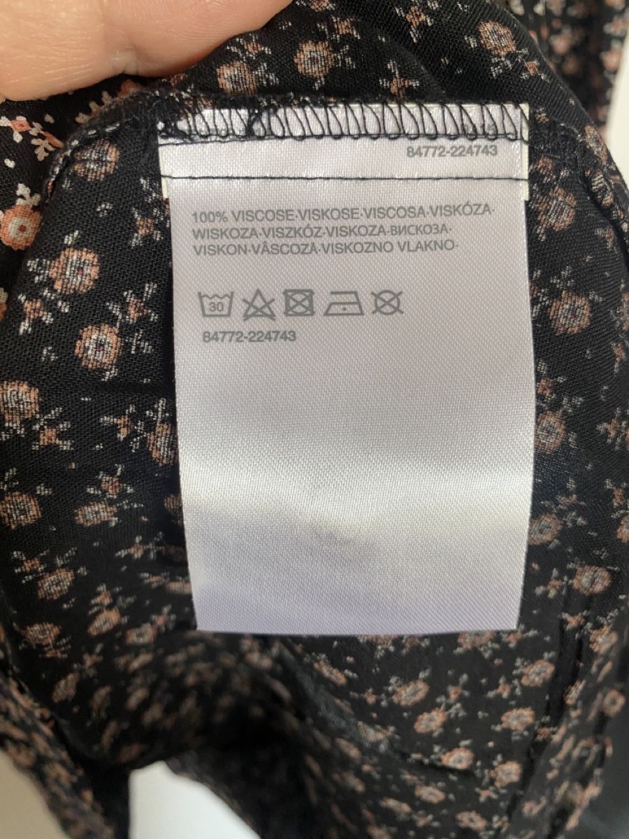 C&A Vestiti: Kleid Blumenmuster Gr. 42 Clockhouse – Usato da Muensingen venduto da drleevsy 5