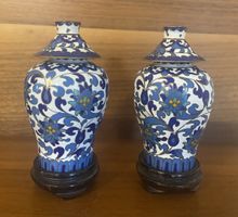 Petits Vases cloisonnés décoratifs avec motifs floraux bleu