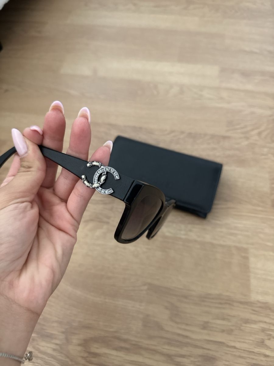 Chanel Lunettes & Verres: Sonnenbrille Channel  – D'occasion à Zürich par Caterina1011 2