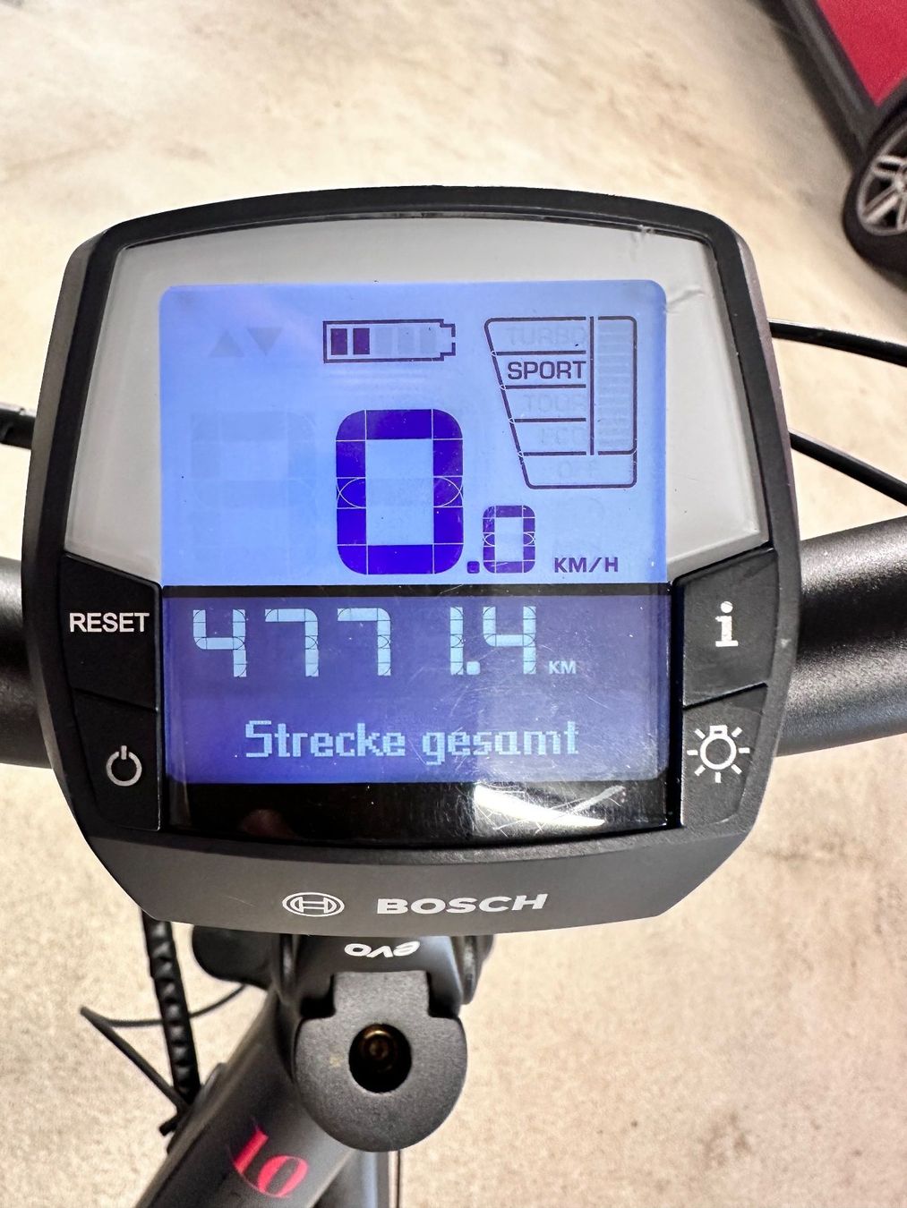 Bosch Vélos: E-Velo mit diversen Defekten – Défectueux à Gebenstorf par Susanne018