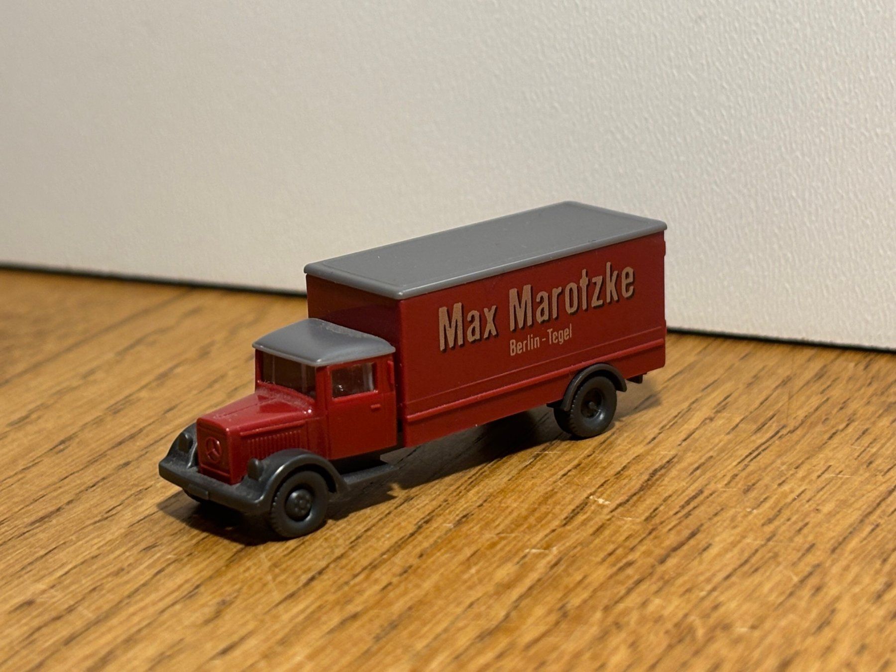 Modellini di ferrovie: *M0645: Oldtimer Lastwagen (Spur N) – Usato da Birsfelden venduto da Birs_25 1