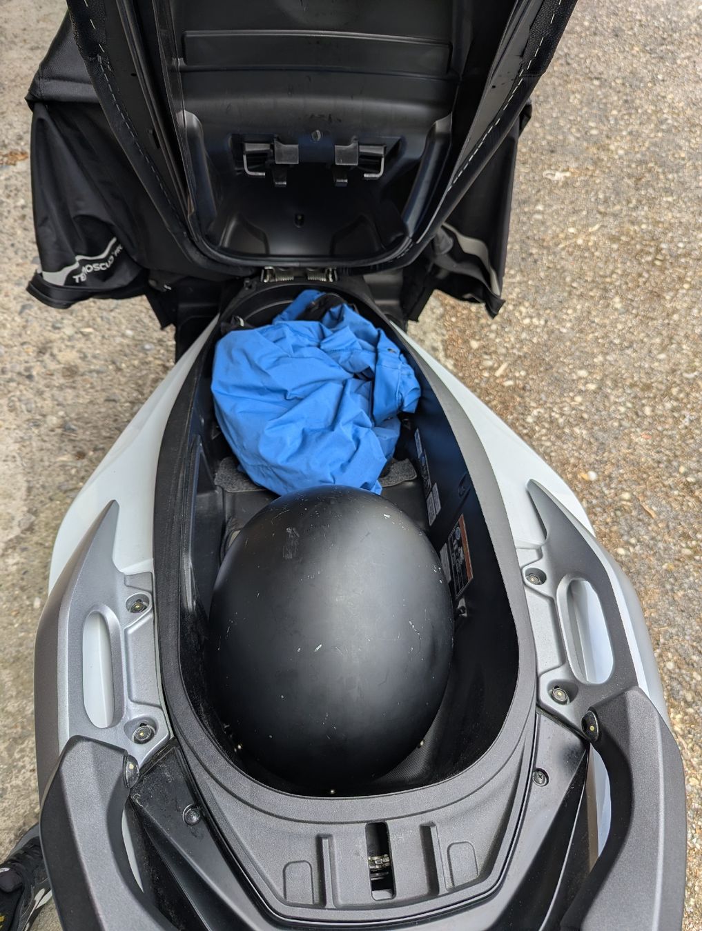 Honda Scooter: Honda Nss Forza 350 Roller – Usato da Wädenswil venduto da 8820Waedi 4