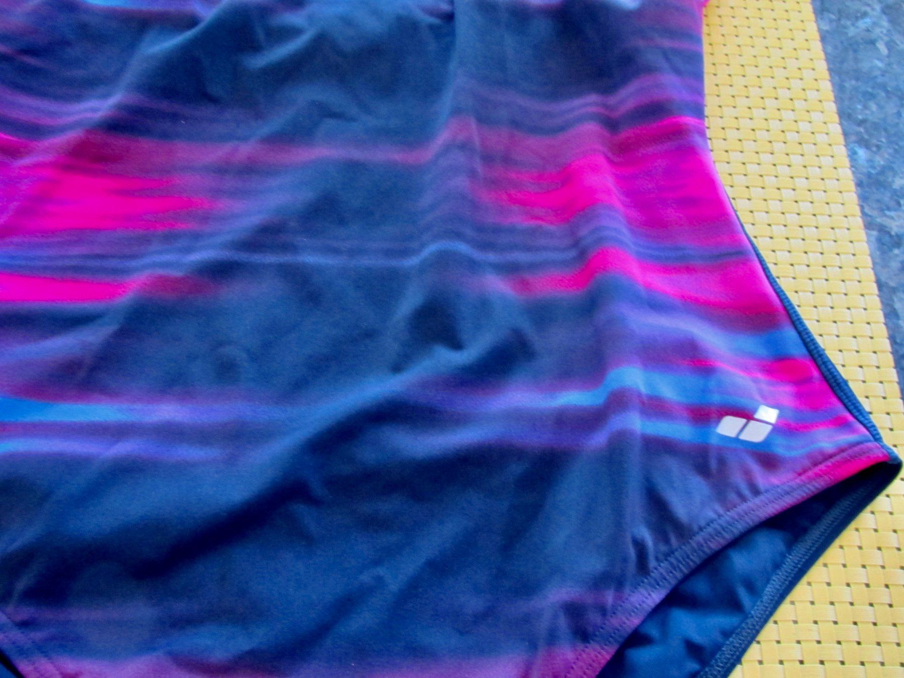 Arena Badekleider & Bikinis: COSTUME DE BAIN ARENA – Gebraucht aus Murten von Selliot 6