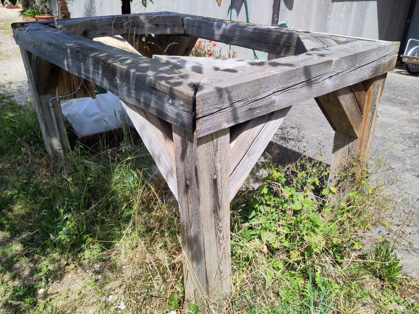 Scaffali: Holzgestell massiv – Usato da Attiswil venduto da trixle80 1
