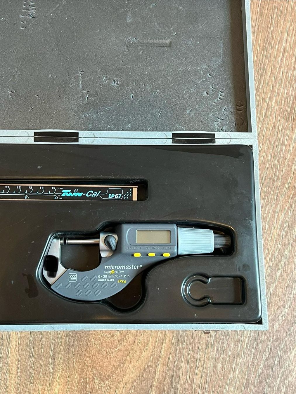 Tesa Misurare: Set d'instruments de mesure digitaux TESA (Swiss Made) – Usato da Môtiers NE venduto da ElGreco3099 2