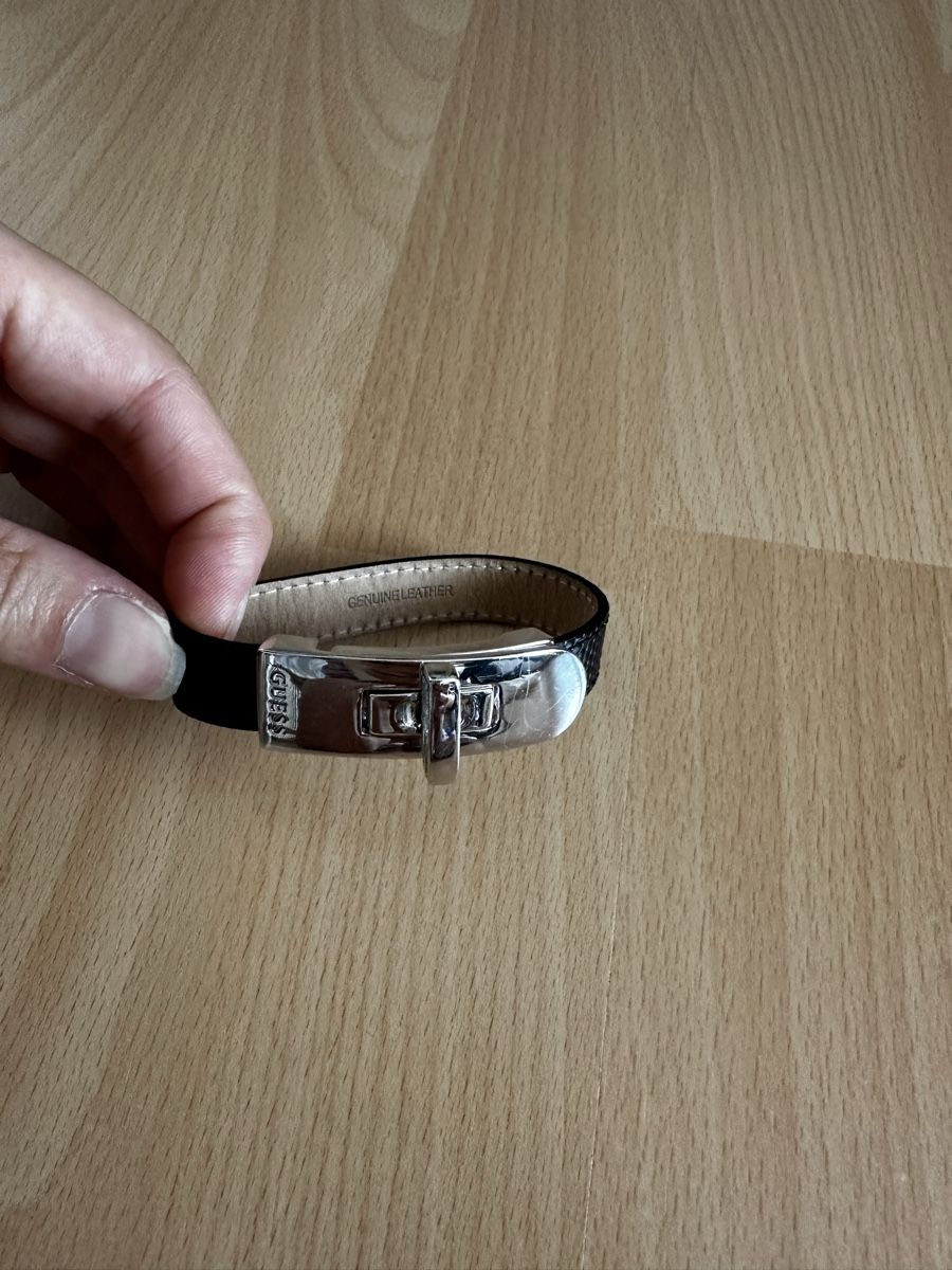 Guess Armbänder & -reifen: Guess Armband  – Gebraucht aus Bendern von konyali 2