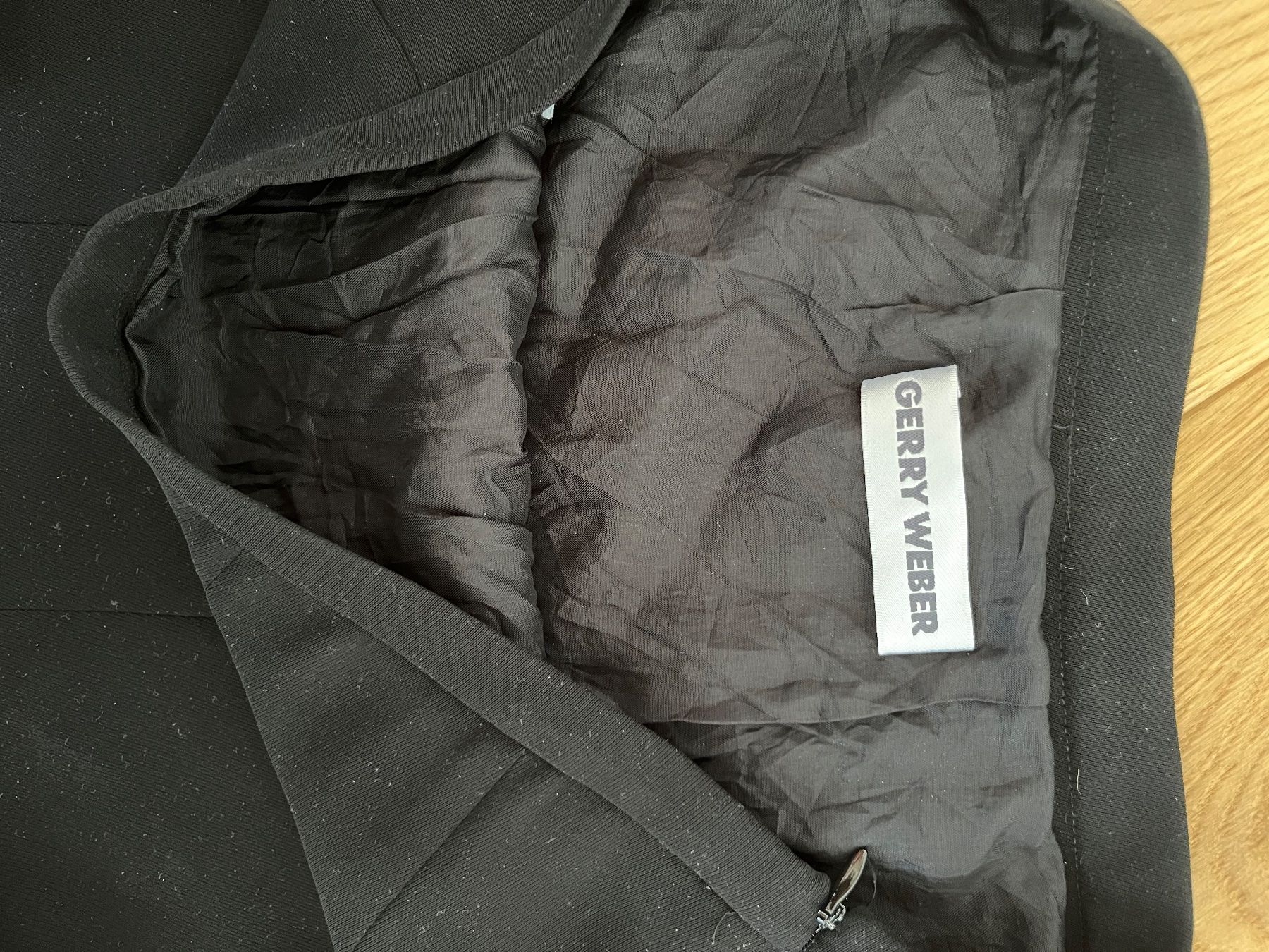 Gonne: Gerry Weber Rock/Jupe Basic – Usato da Gümligen venduto da blackberrys 1