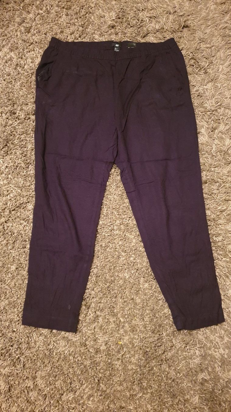 H&M Pantaloni: Damen Hose – Usato da Clarens venduto da fur_bxq2 1