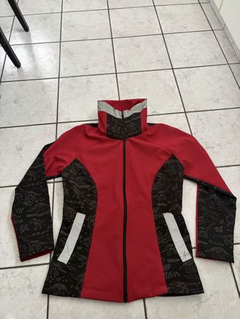 Coole Softshell Jacke mit Dinos, Gr. M - L rot, schwarz