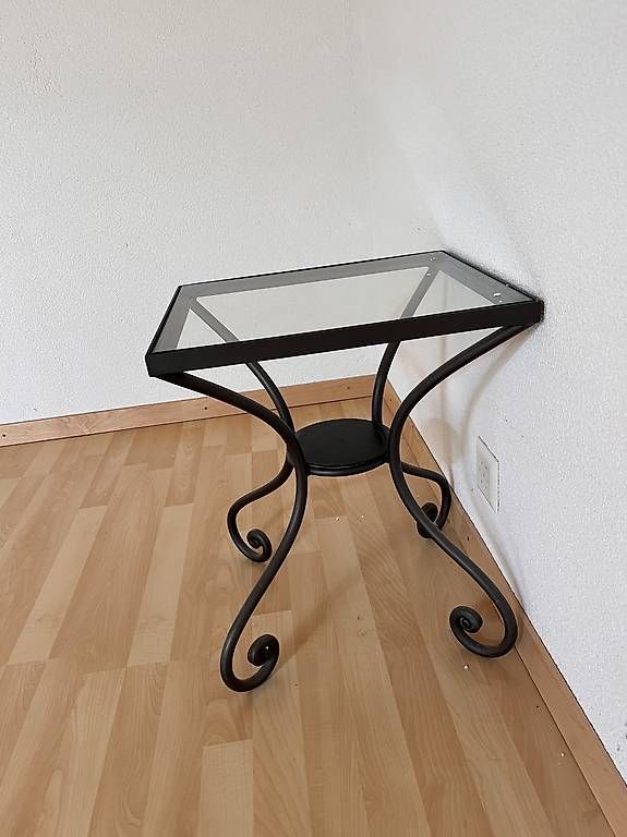 Comodini: Tables de chevet en fer forgé  – Usato da Les Evouettes venduto da Florikatia