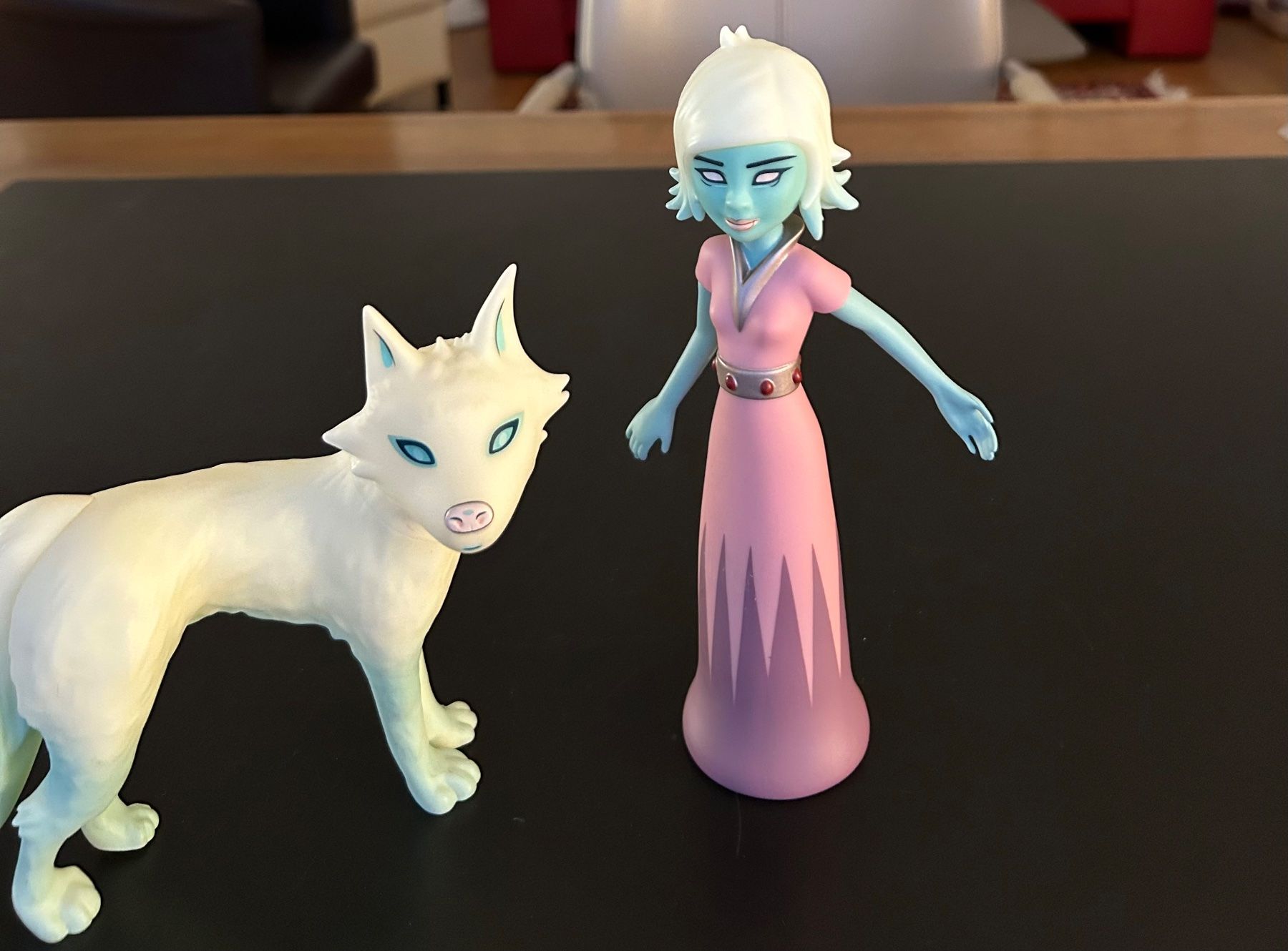 Statuette: Kidrobot Astra and Orbit by Tara Mac Pherson – Usato da Zumikon venduto da tuna007 2