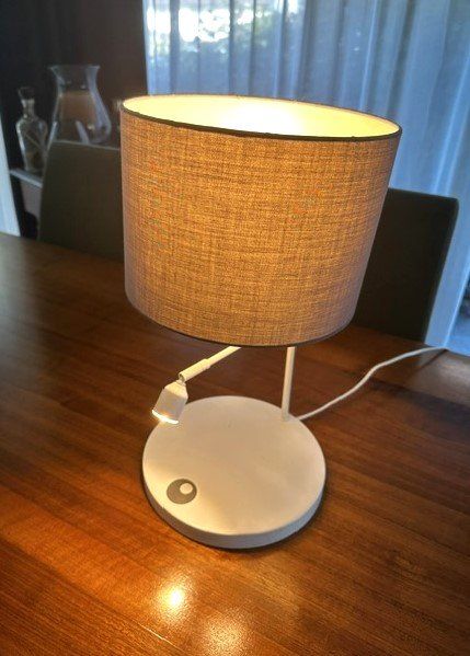 Lampade: prAkTisChe TisChLamPe – Usato da Winkel venduto da zeho