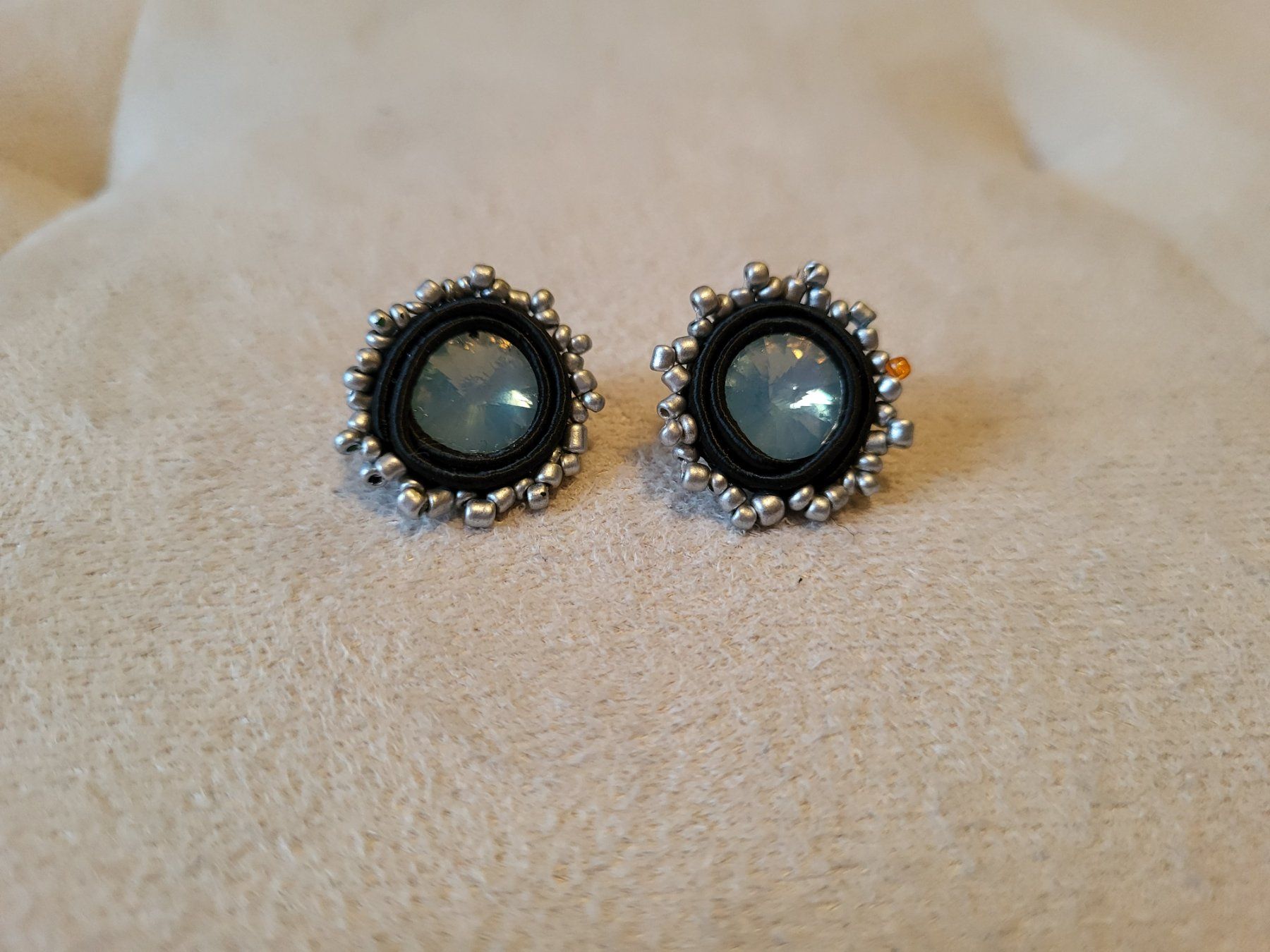 Boucles d'oreille: Ohrringe – Neuf (Voir description) à Bern par moi_rgz8