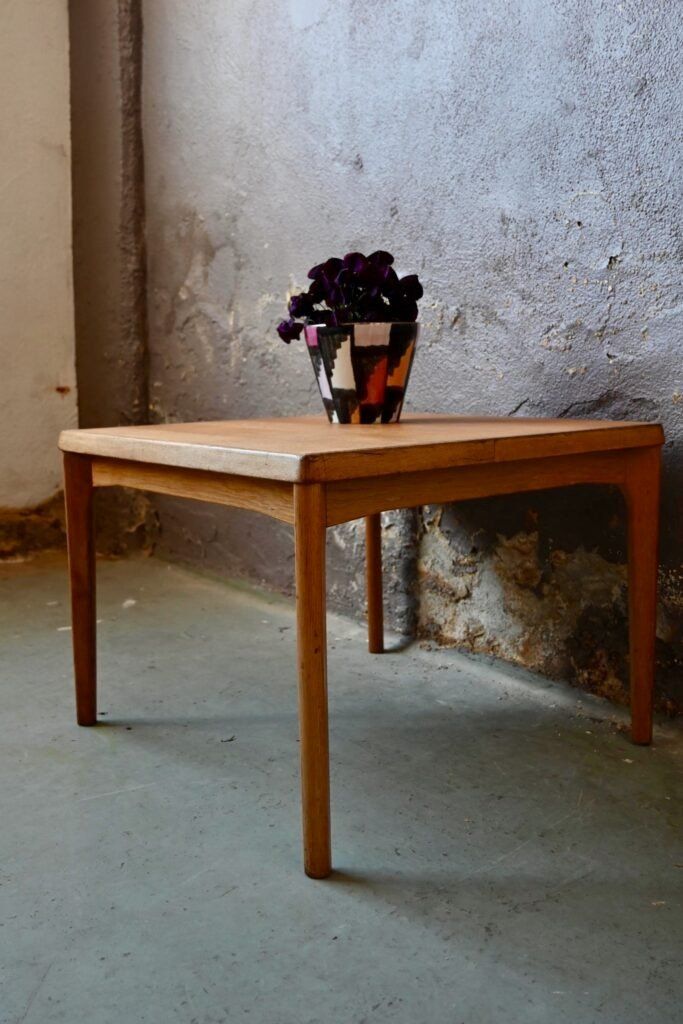 Tische: Table basse danoise de Henning Kjærnulf pour Vejle – Gebraucht aus COLMAR von Sophiebellelurette 1