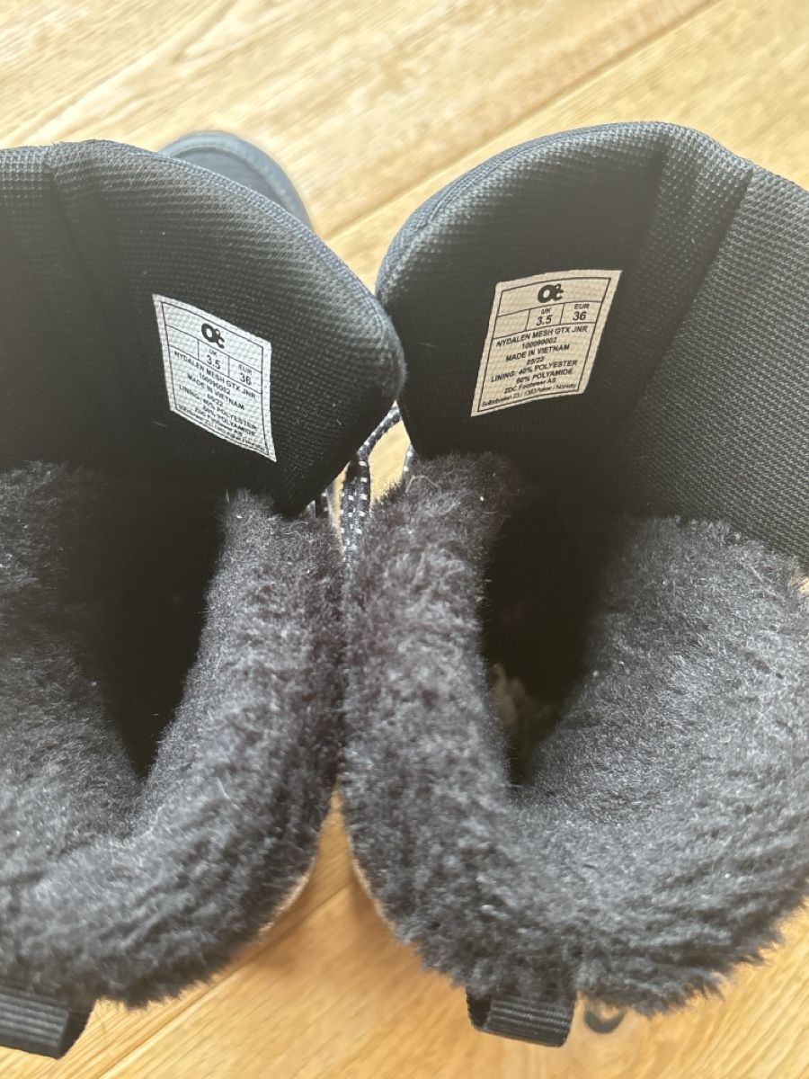 Schuhe für Jungen: Winterboots Gr. 36, schwarz, gefüttert – Gebraucht aus Wilen b. Wil von b-mountain 6