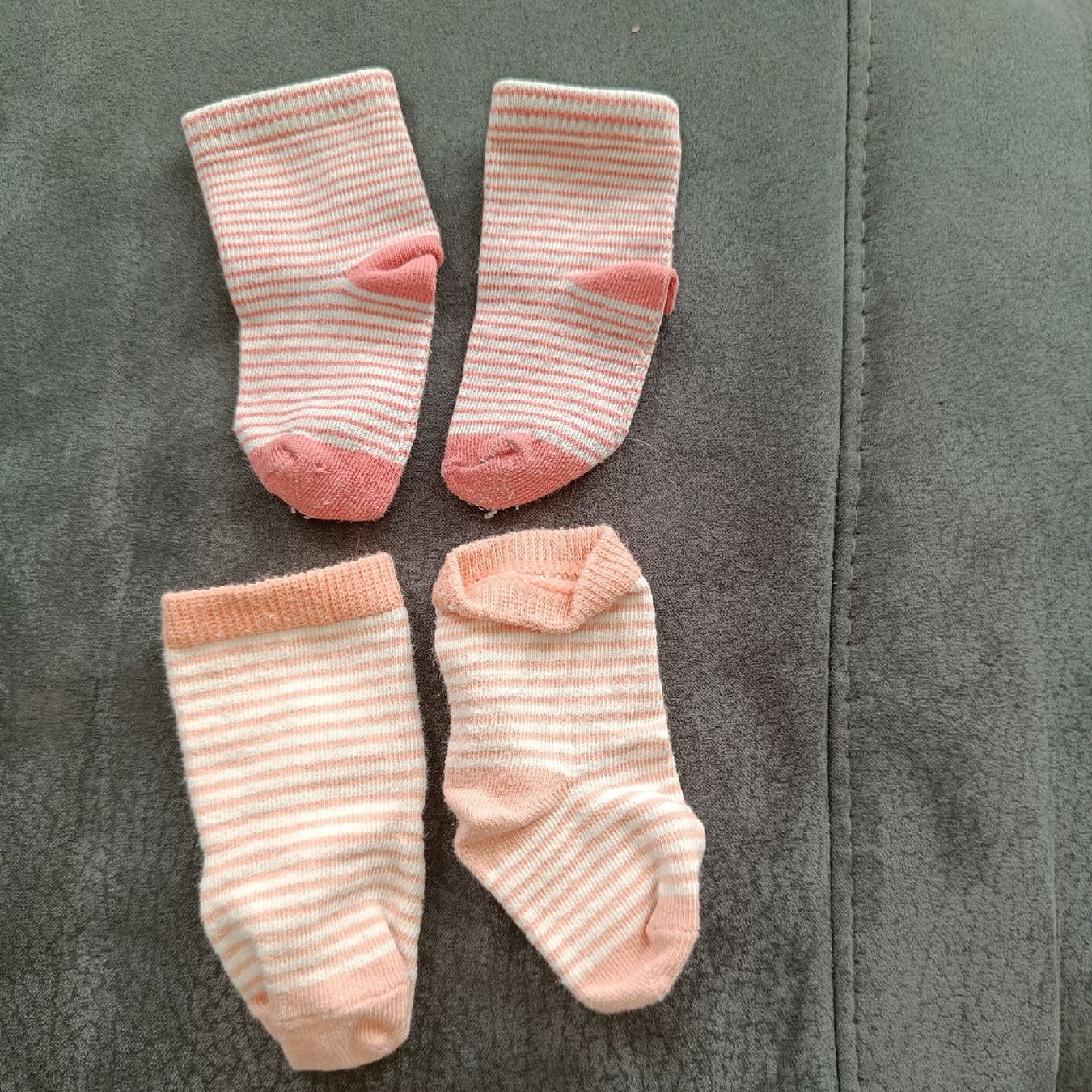 Socken für Kinder: Socken Grösse 10-14 – Gebraucht aus Jaberg von urig17.