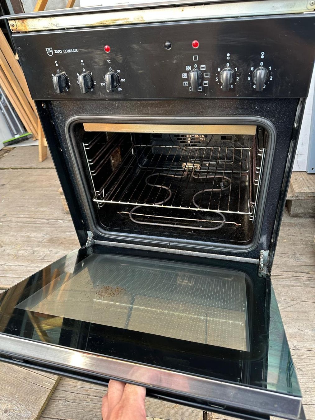 V-Zug Backöfen: Backofen mit Glaskeramik V-ZUG – Gebraucht aus Spreitenbach von Space_X 4