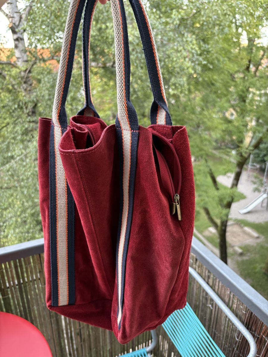 Borse da donna: Schöne Wildleder Handtasche in Weinrot – Usato da Zürich venduto da Rpapad 2