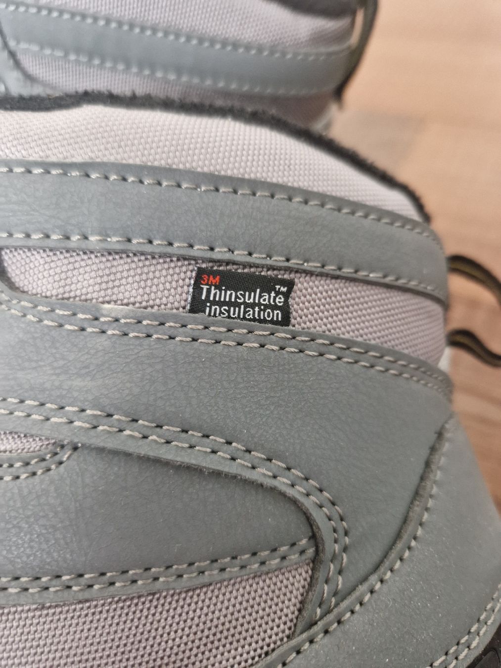 Herrenschuhe: Warme Winterstiefel / Snowboots mit Thinsulate-Isolierung – Neu (gemäss Beschreibung) aus Zürich von GCR01 4