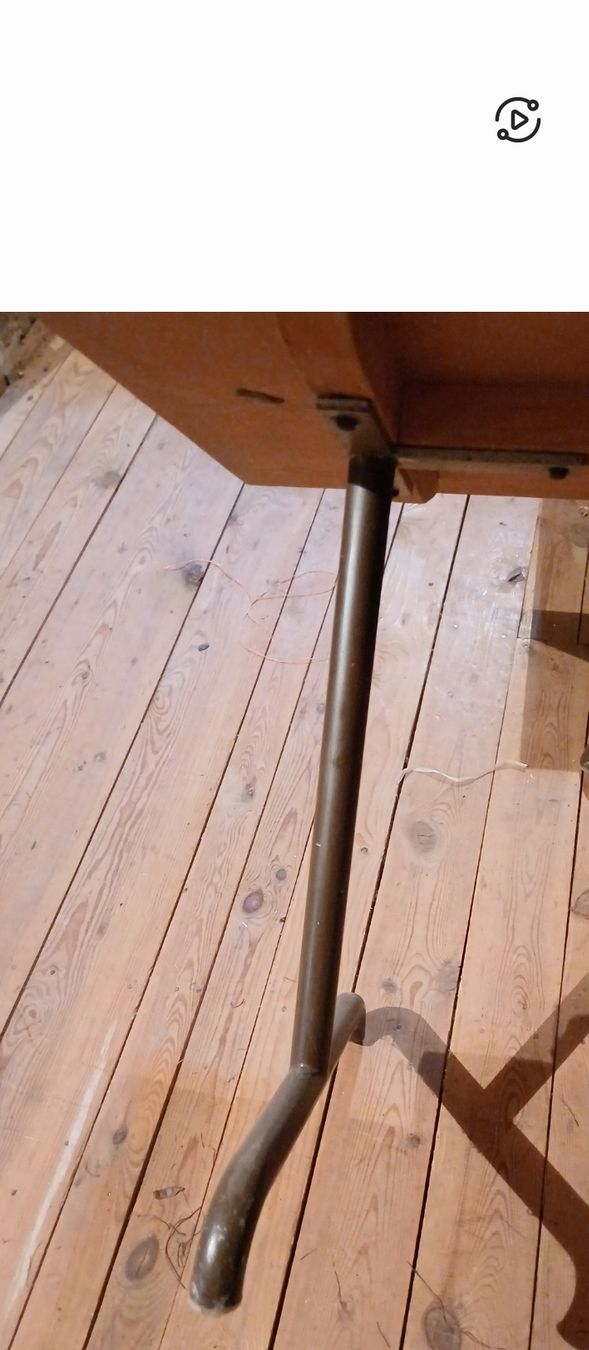 Tavoli: schöner robuster 4 er Holztisch – Usato da Flaach venduto da ker_6ml7 3